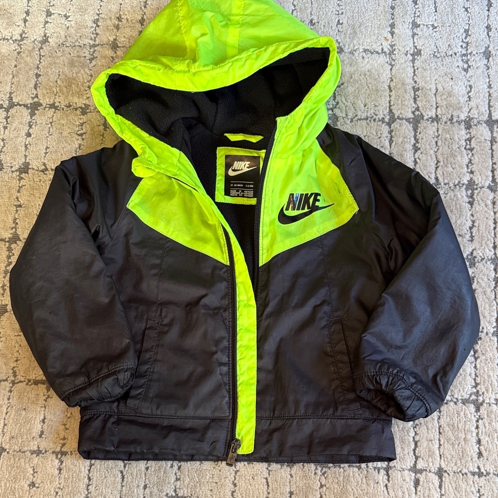 Nike Kids Fleece Lined Jacket in Black and Neon Green